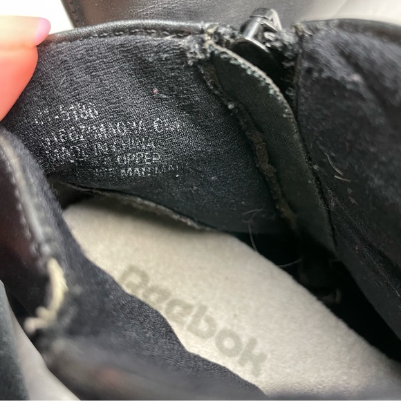 Vintage 90s Square Toe Black Faux Leather Boots - Picture 4 of 5